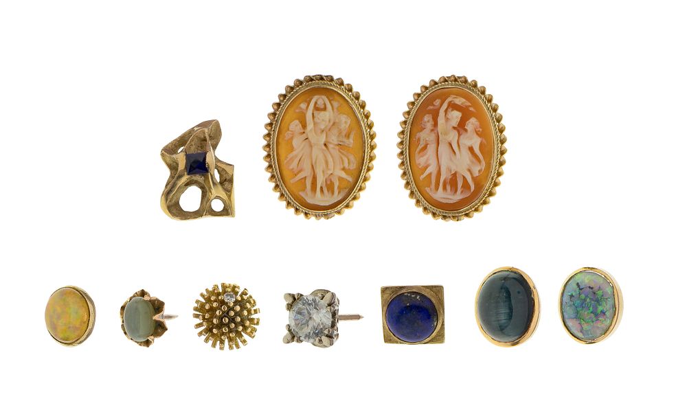 Lot 337: 14k Yellow and White Gold Jewelry Assortment