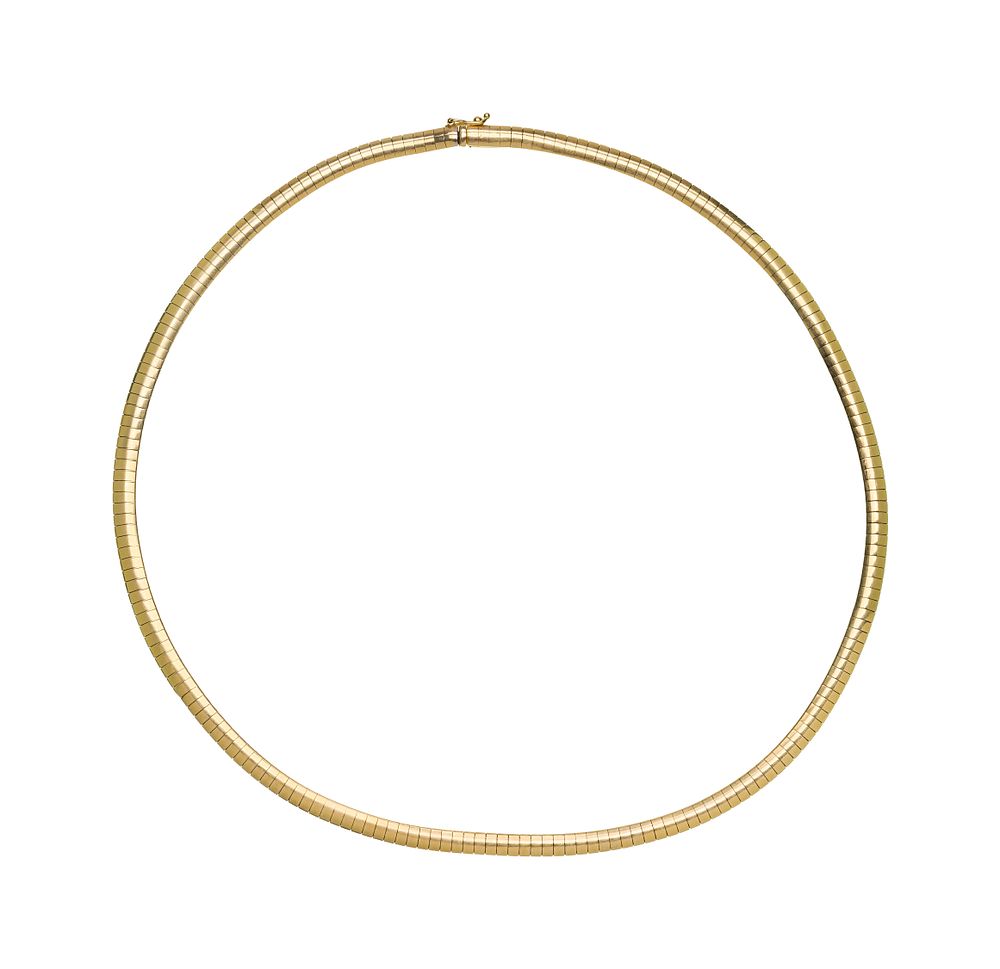 Lot 391: 14k Yellow Gold Omega Necklace
