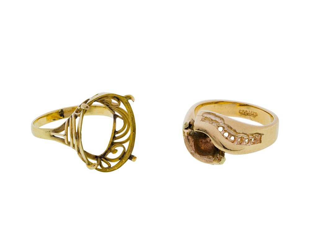 Lot 402: 14k Yellow Gold Ring Settings
