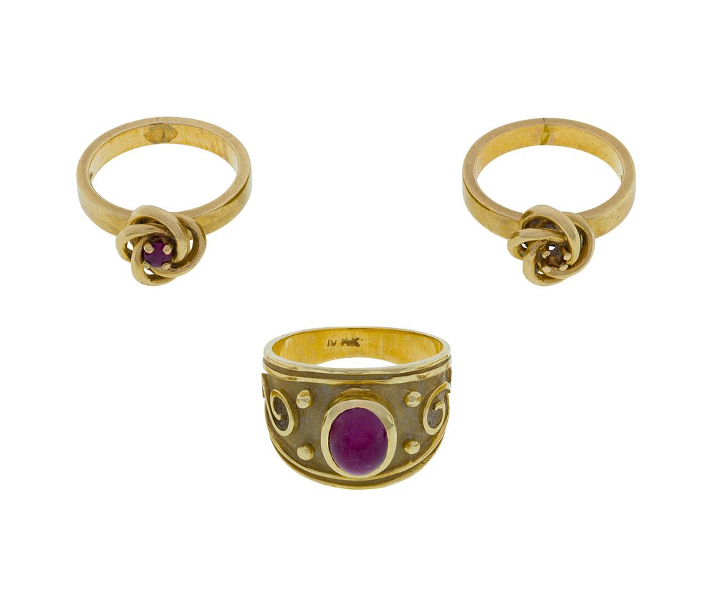 Lot 437: 14k Yellow Gold and Ruby Ring Assortment