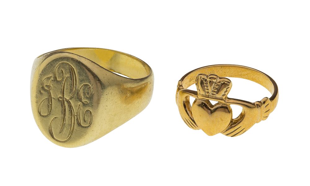 Lot 444: 14k Gold Rings