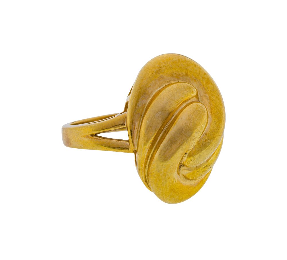 Lot 454: 18k Yellow Gold Ring