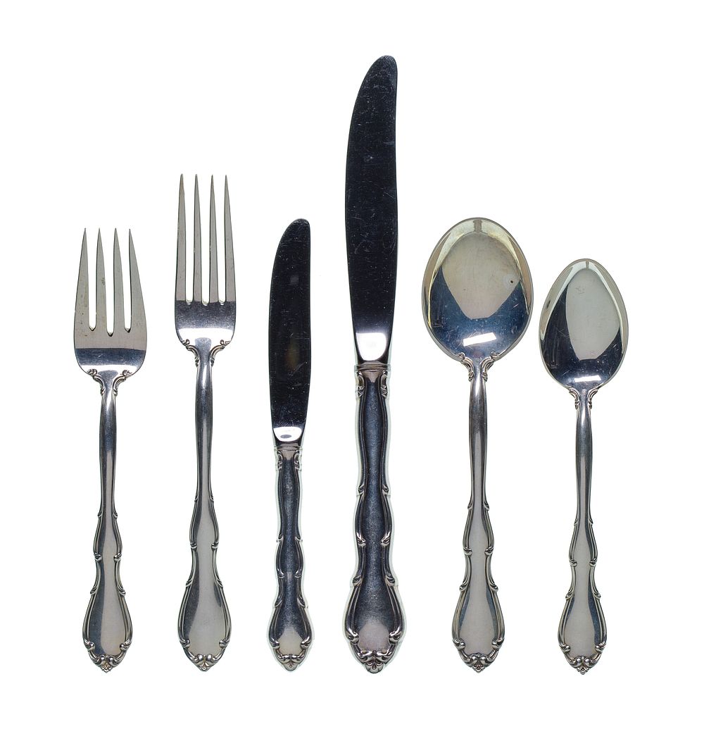 Lot 466: Towle Fontana Sterling Silver Flatware