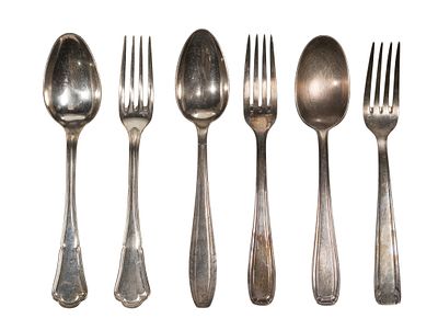 Christofle - Christofle Silverplate Flatware Assortment (38) items including (10) America dinner 