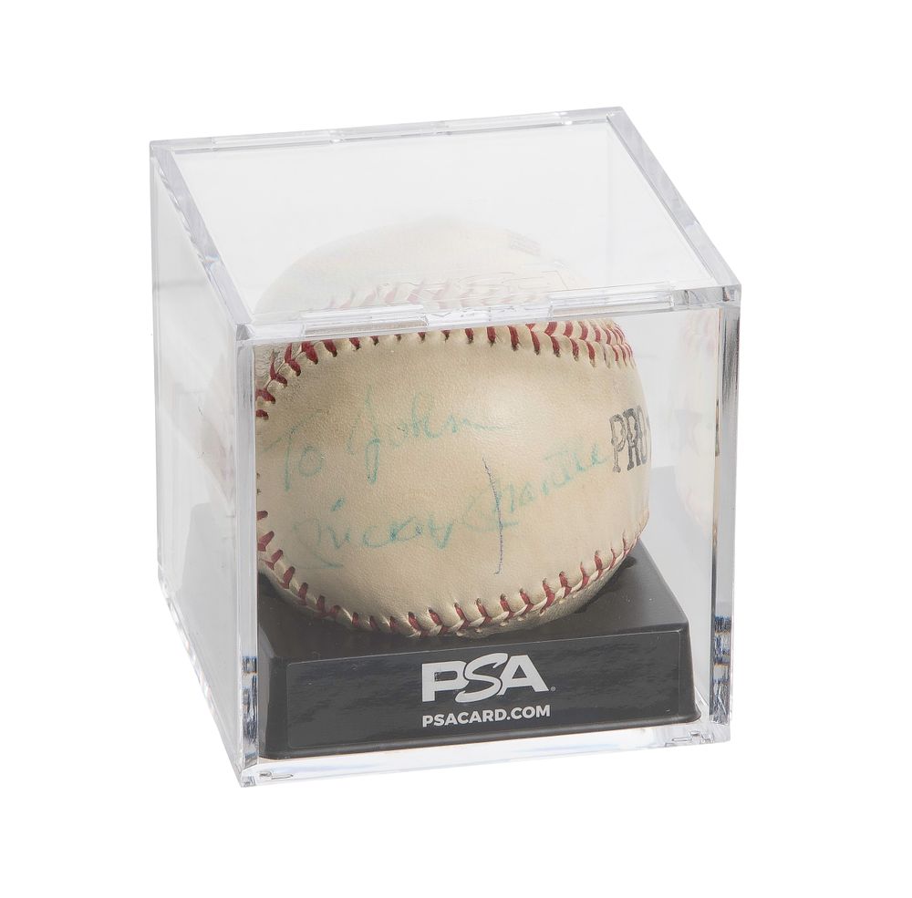 Lot 270: Mickey Mantle Autographed Baseball PSA/DNA