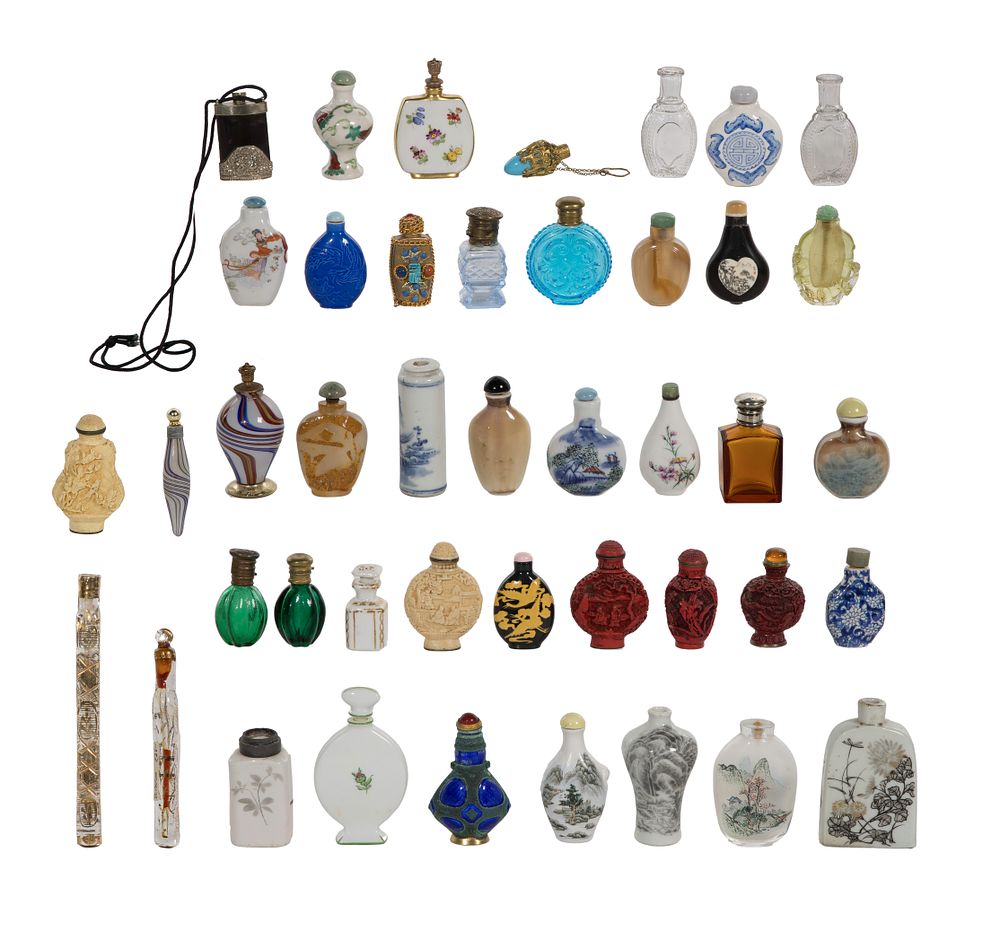 Lot 314: Asian Snuff and Perfume Bottle Collection