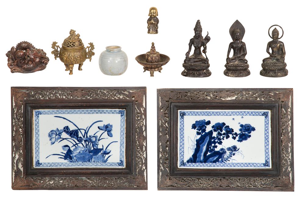 Lot 315: Asian Decorative Object Assortment