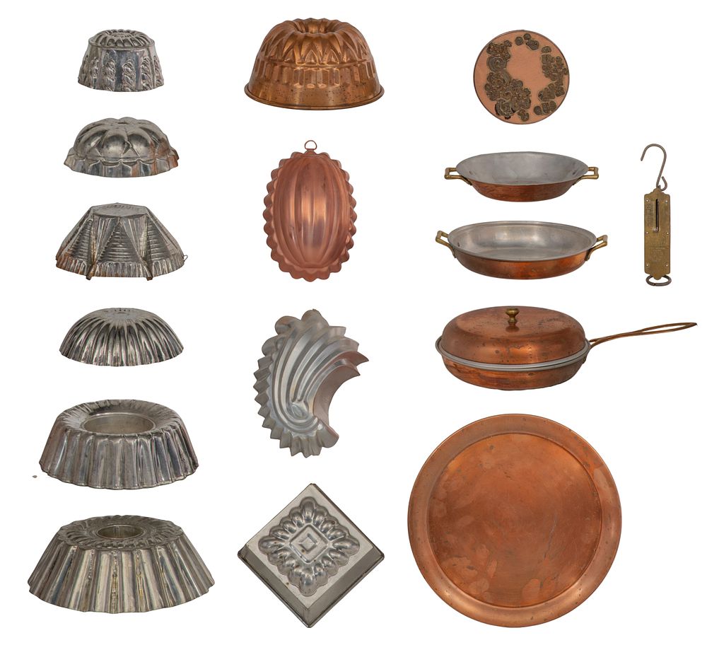 Lot 366: Copper and Metal Kitchen Ware Assortment