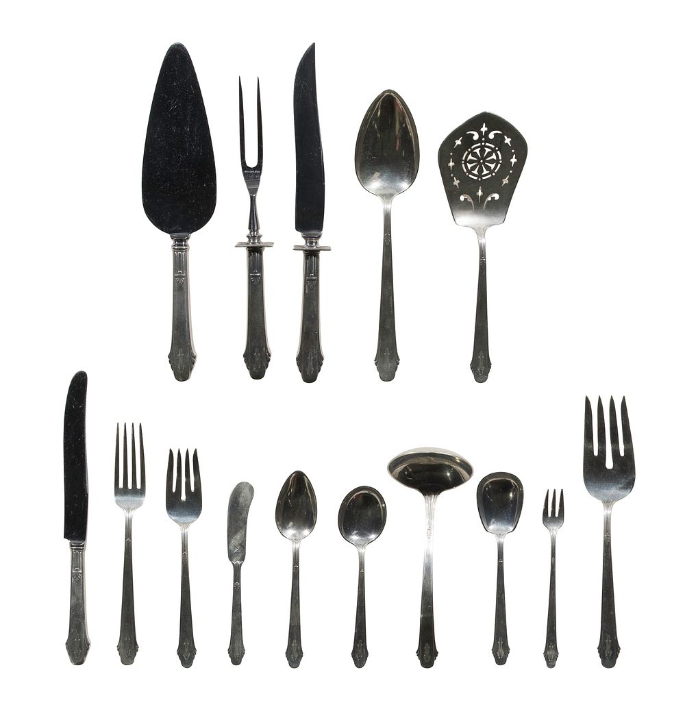 Lot 374: Gorham Sterling Silver Flatware Service