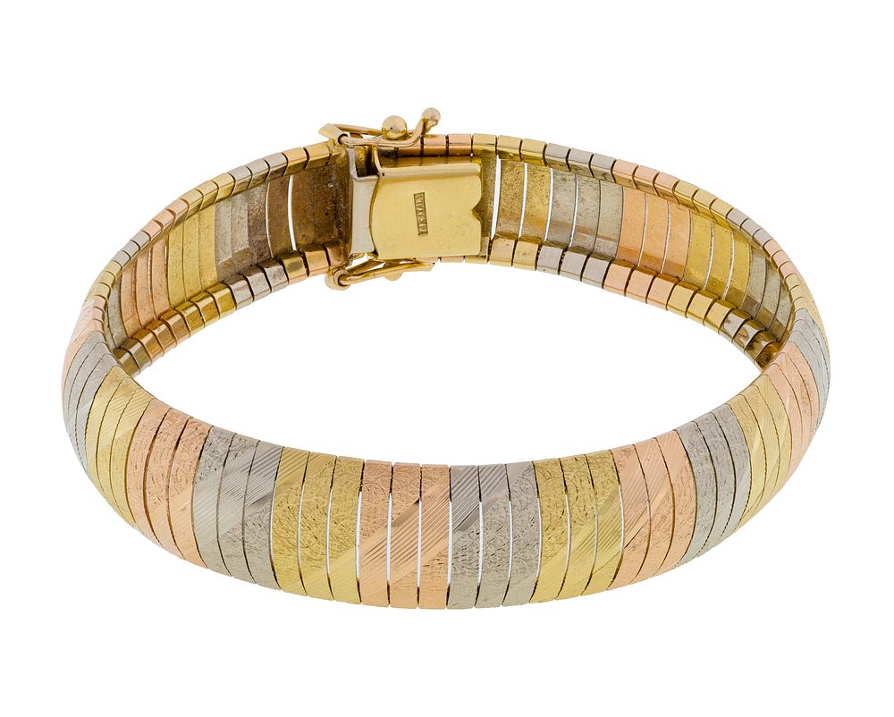 Lot 392: 14k Tri-Color Gold Bracelet