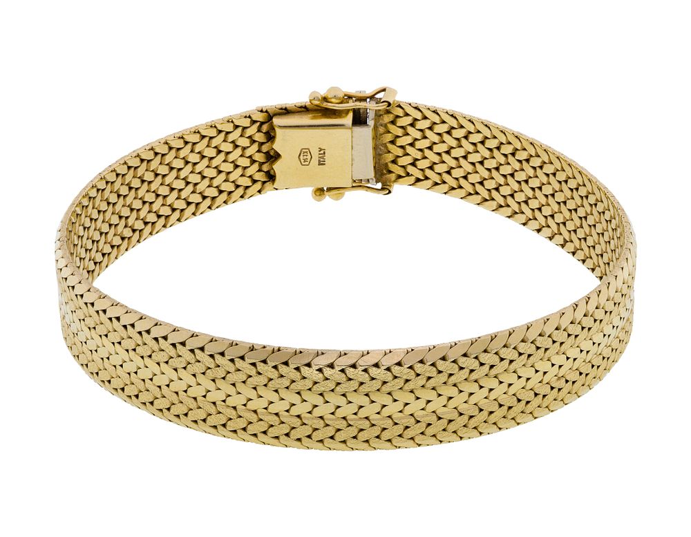 Lot 393: 14k Yellow Gold Bracelet