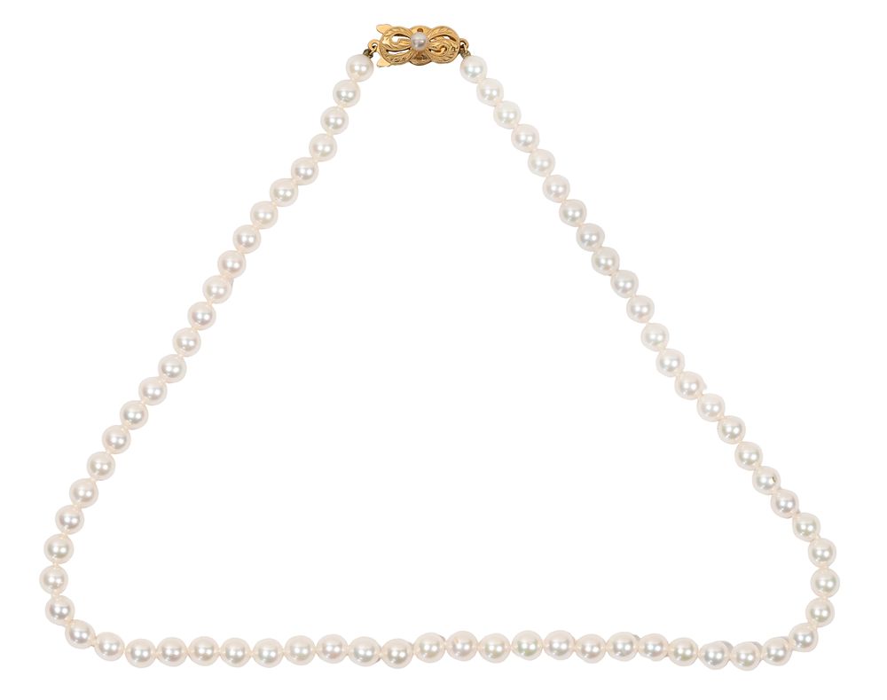 Lot 429: Mikimoto 18k Yellow Gold and Pearl Necklace
