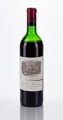 1970 Chateau Lafite Rothschild Bordeaux 1970 Chateau Lafite Rothschild Bordeaux (1x 750ml) 