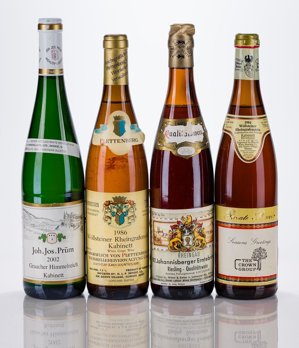 Lot 261: German Mixed White Wines