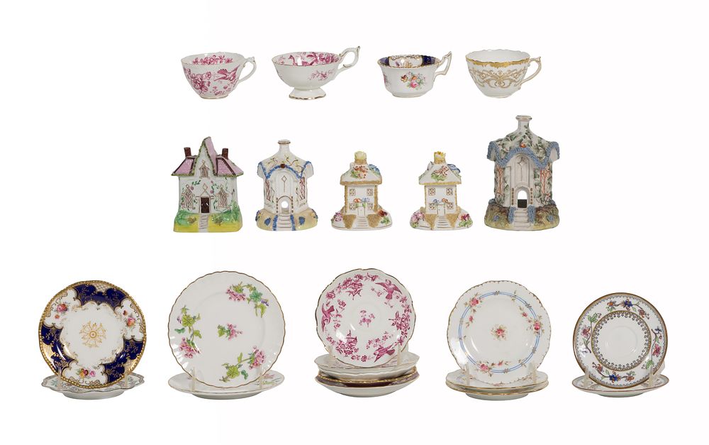 Lot 310: Coalport Porcelain Assortment