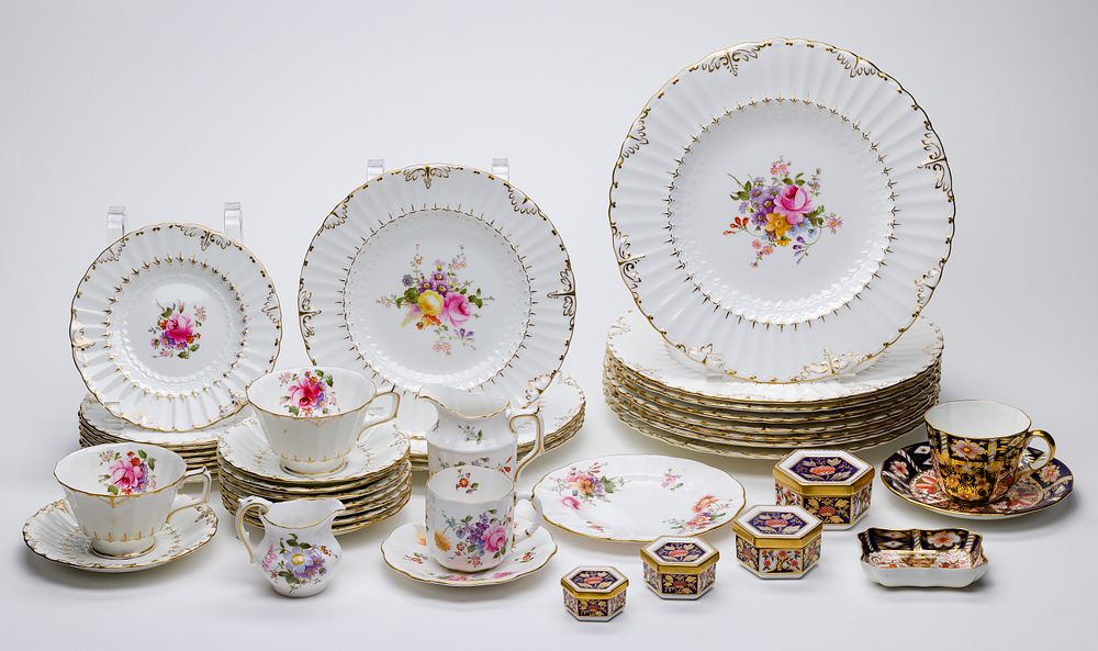 Lot 328: Royal Crown Derby Ashby Partial China Service