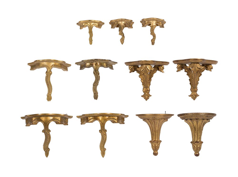 Lot 357: Wall Bracket Assortment