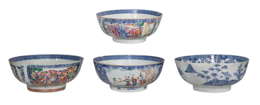 Lot 405: Chinese Export Porcelain Bowl Assortment