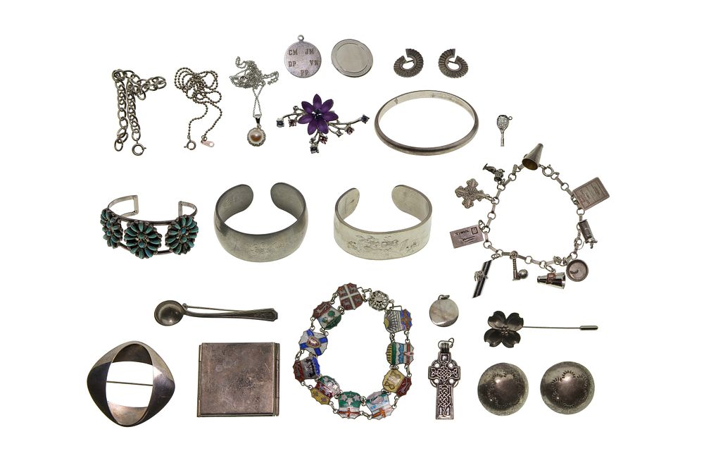 Lot 611: Sterling Silver and Costume Jewelry Assortment