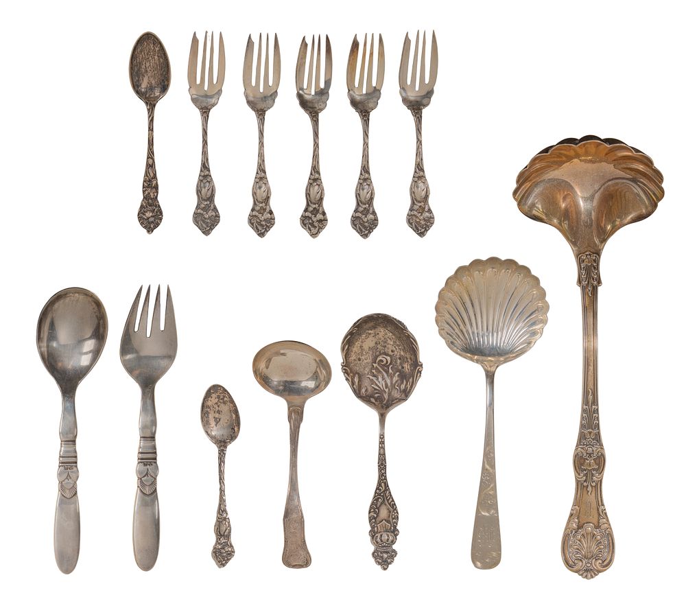 Lot 649: Sterling Silver Serving Utensil and Flatware Assortment