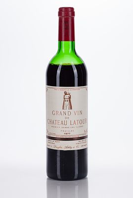 1977 Chateau Latour Premier Grand Cru Classe 1977 Chateau Latour First Growth Premier Grand Cru 
