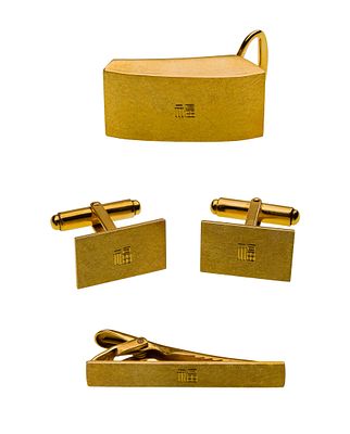 Gold Cufflinks, Belt Buckle and Tie Clip Set (3) items including cufflinks, tie bar and belt 