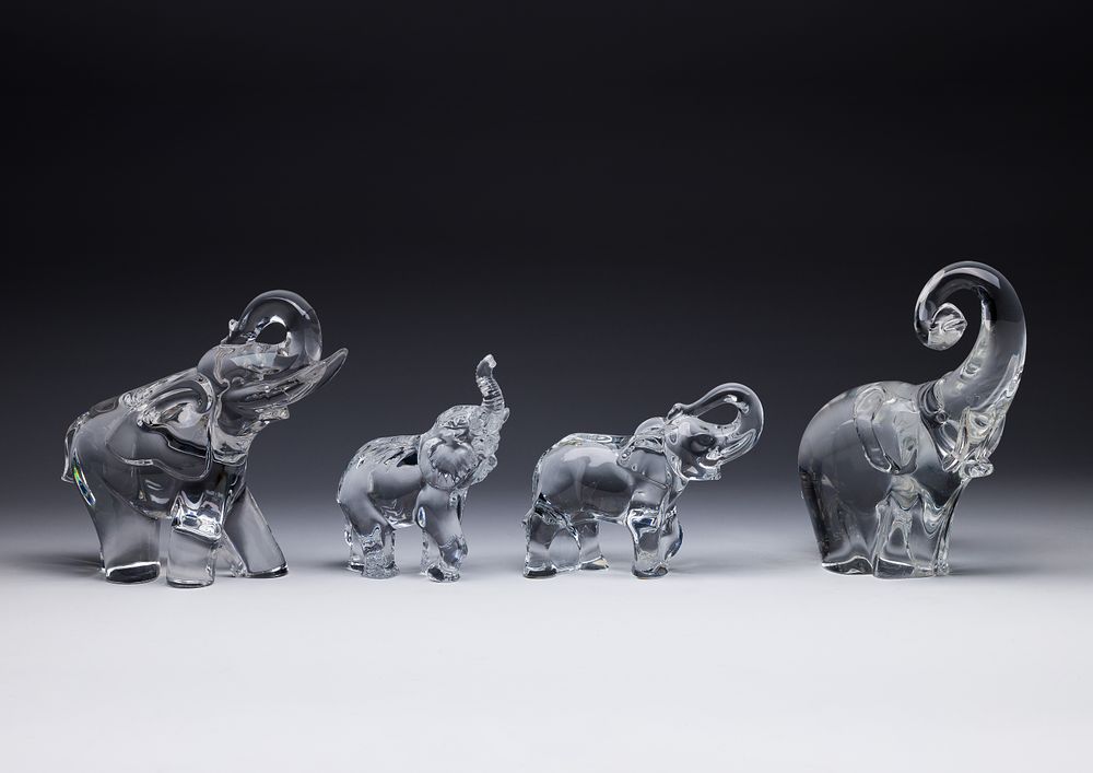 Lot 288: Crystal Elephant Assortment