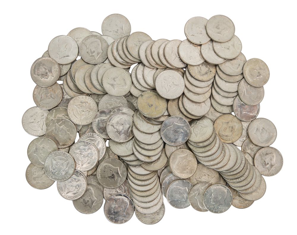 Lot 379: Kennedy Silver-clad 50c Assortment