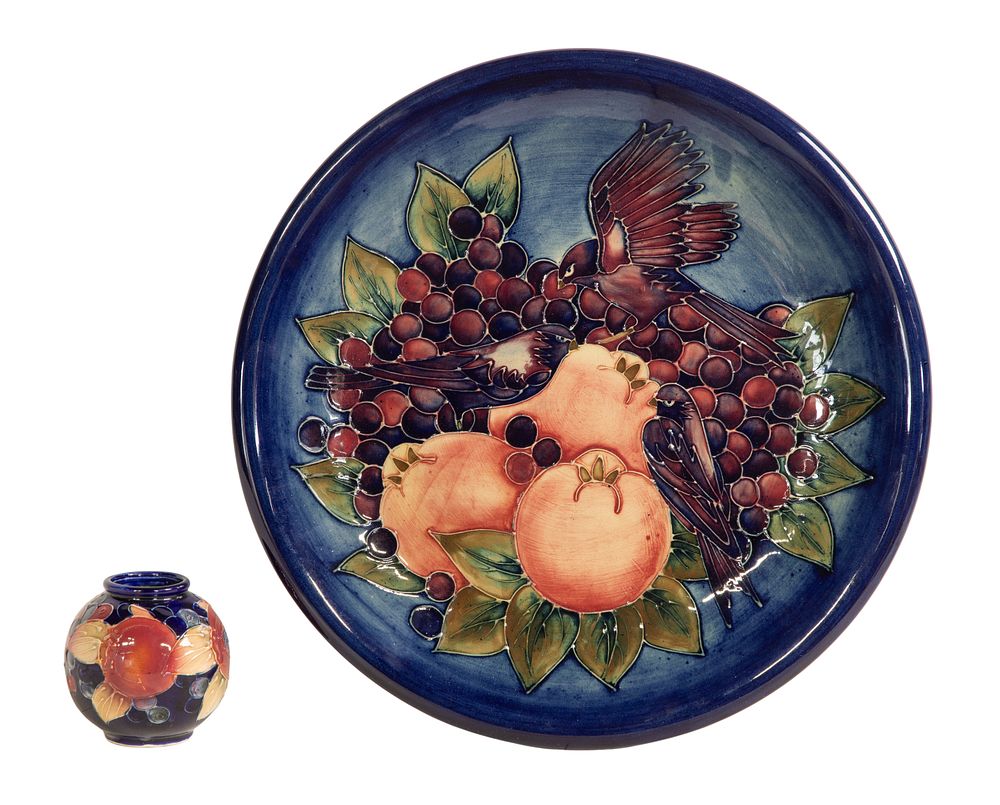 Lot 234: Sally Tuffin for Moorcroft Finches and Fruit Charger