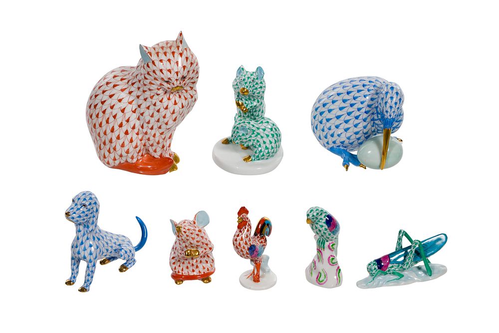 Lot 246: Herend Porcelain Figurine Assortment