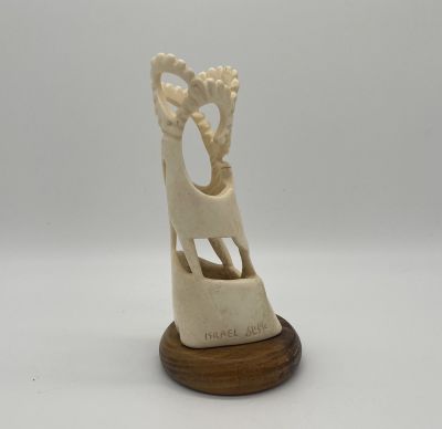 Signed Israeli Sculpture - Two Deers. A couple of deers. Israeli Sculpture. Apparently bone and 