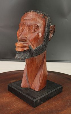 Vintage MCM Carved Wood Portrait Bust. Size: 11" H on 6" x 6"Base Condition: Shipping: There 