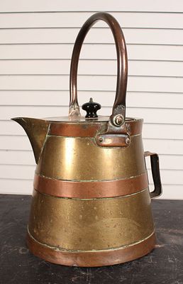 Antique English Brass and Copper Kettle. Stamped R. Perry and Sons, Wolverhampton. Size: 8.5"H 
