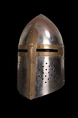 Replica Sugarloaf Great Helm. Armor helmet. Size: 13"H x 8"W x 9.5"D Condition: Shipping: There 