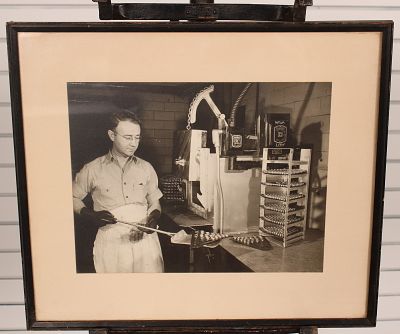 Vintage Industrial Process Shop Photo. Size: 16.5" x 19" Frame, 10" x 13" Sight. Condition: 