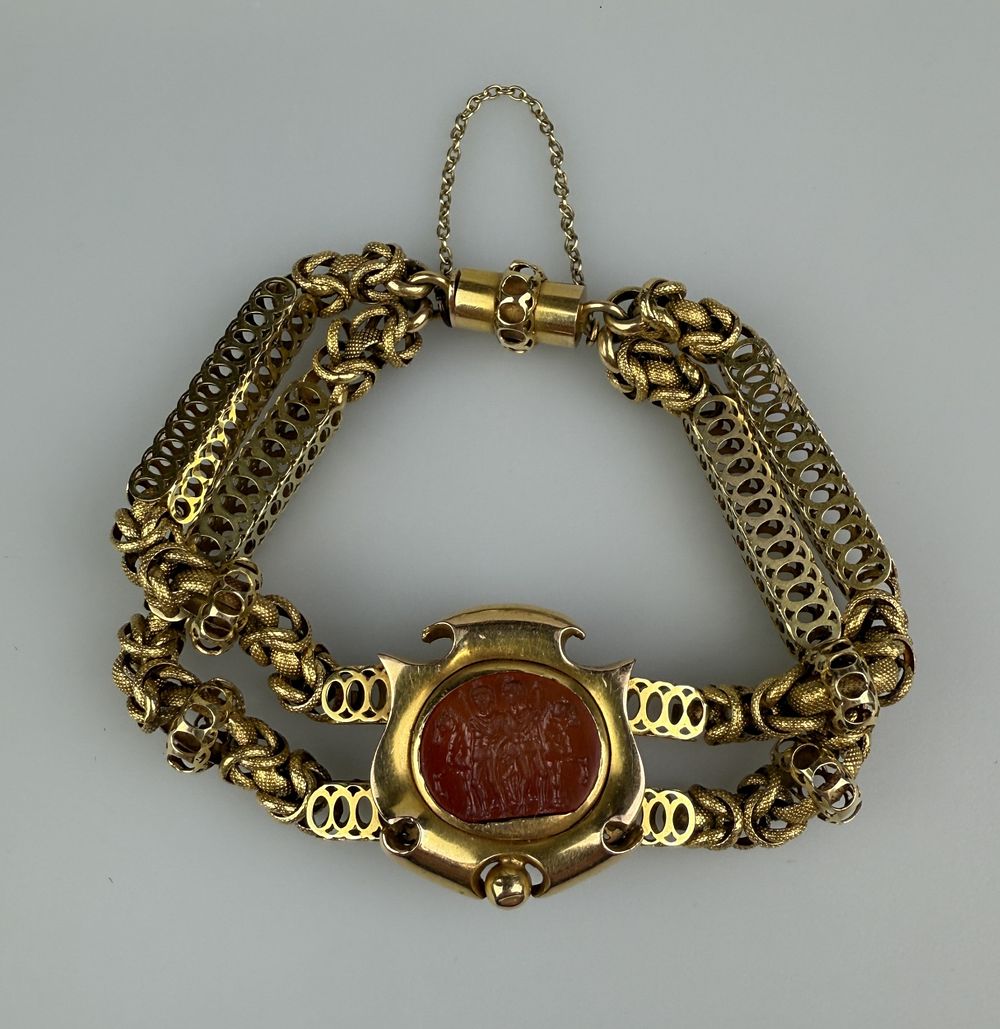 Lily Bids Auction House | Antiques, Furniture, Jewellery and Collectables