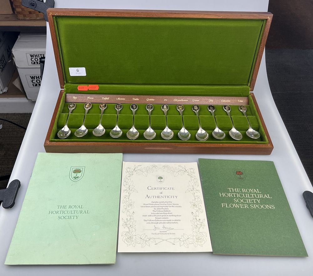 Lily Bids Auction House | Antiques, Furniture, Jewellery and Collectables