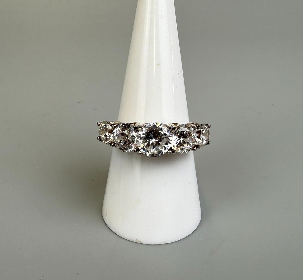 Silver Five Stone Set Ring Approx Size P