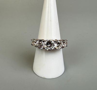 Silver Five Stone Set Ring Approx Size P