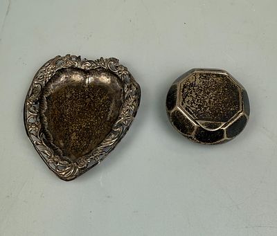 Hallmarked Silver Pill Box &amp; Pin Dish - Approx W 35g