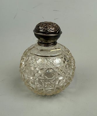 Hallmarked Silver Topped Cut Glass Perfume Bottle