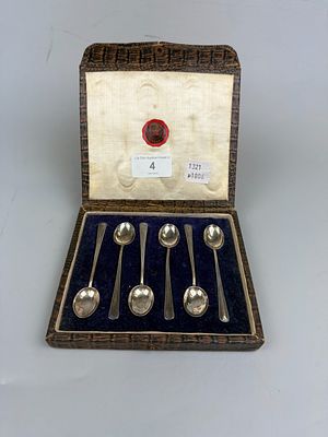 Hallmarked Silver Cased Set of 6 Teaspoons - Approx. 38g