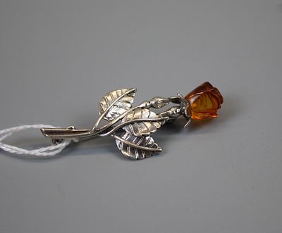 Silver Amber Set Flower Brooch