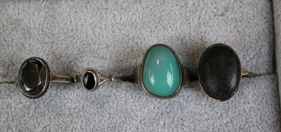 4 Silver Stone Set Rings