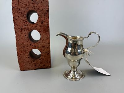 George III Silver Cream Jug 1781 - Approx. W 104g