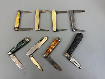 8 Various Penknives