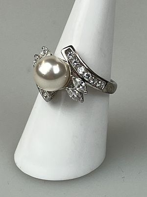Silver Cubic Zirconia &amp; Faux Pearl Ring Approx. Size N