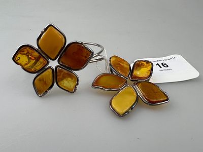 Silver Amber Set Flower Design Bangle &amp; Pendant