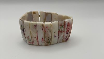 Hand Painted Mother of Pearl Bangle