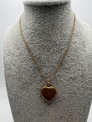 9ct Gold Locket on 9ct Gold Chain A/F - Approx 5.5g